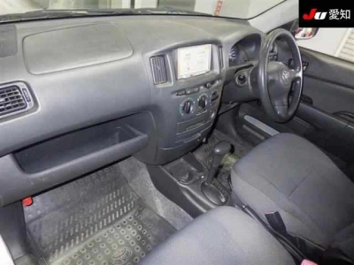 TOYOTA SUCCEED WAGON