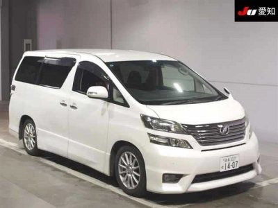 TOYOTA VELLFIRE