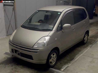 SUZUKI MRWAGON