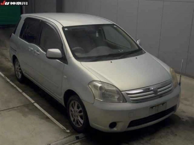 TOYOTA RAUM