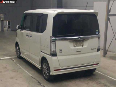 HONDA N BOX CUSTOM