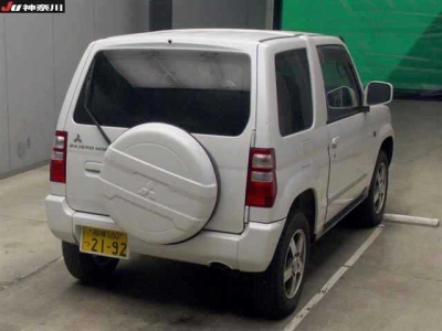 MITSUBISHI PAJERO MINI