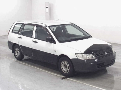 MITSUBISHI LANCER CARGO