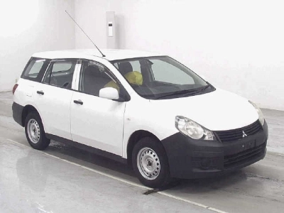 MITSUBISHI LANCER CARGO