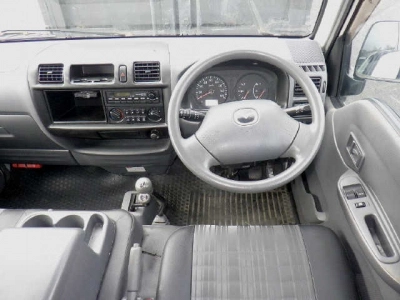 MAZDA BONGO VAN