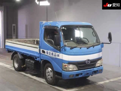 HINO DUTRO TRUCK