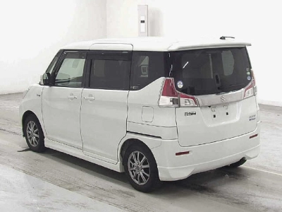 SUZUKI SOLIO
