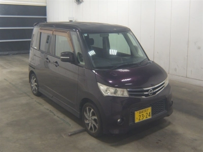 NISSAN ROOX