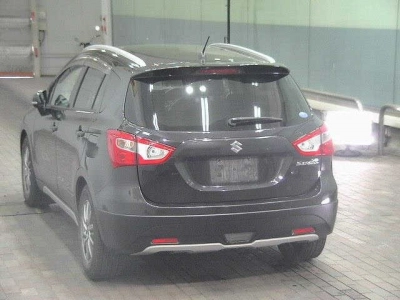 SUZUKI SX4