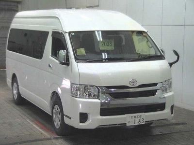 TOYOTA HIACE WAGON