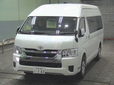 TOYOTA HIACE WAGON