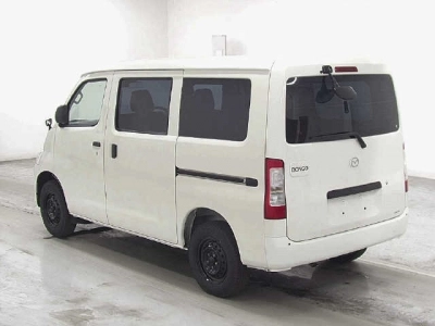MAZDA BONGO VAN