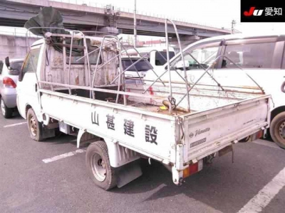 NISSAN VANETTE TRUCK