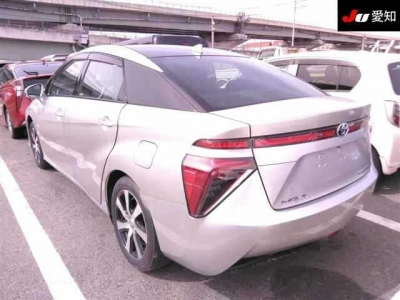 TOYOTA MIRAI