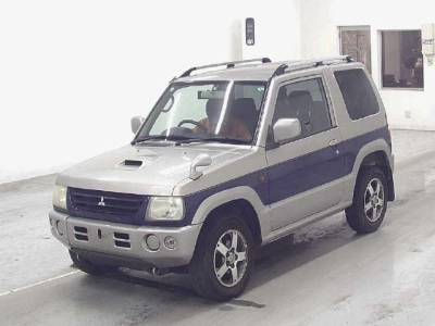 MITSUBISHI PAJERO MINI