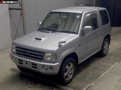 MITSUBISHI PAJERO MINI