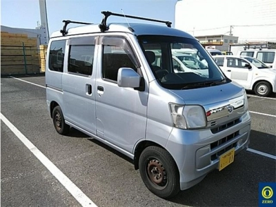 DAIHATSU HIJET VAN
