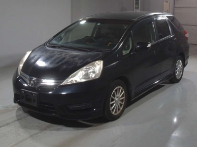 HONDA FIT SHUTTLE