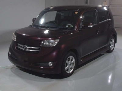 TOYOTA BB