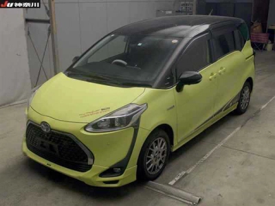 TOYOTA SIENTA
