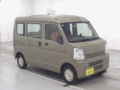 NISSAN NV100 CLIPPER