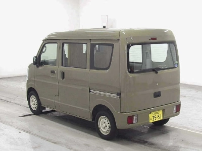 NISSAN NV100 CLIPPER