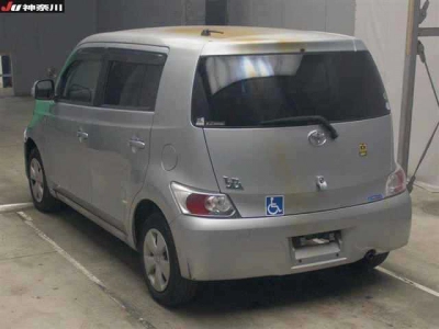 TOYOTA BB