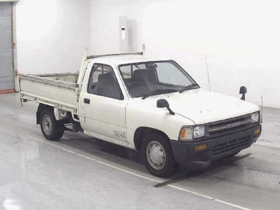 TOYOTA HILUX PICK UP
