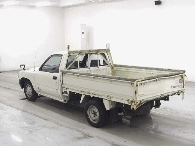 TOYOTA HILUX PICK UP