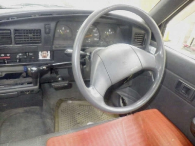 TOYOTA HILUX PICK UP