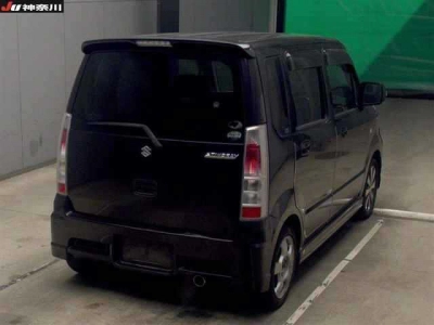 SUZUKI WAGON R STINGRAY