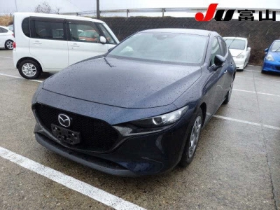 MAZDA MAZDA3