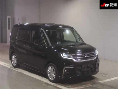 MITSUBISHI DELICA D:2