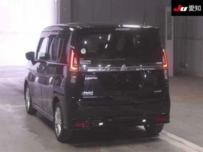 MITSUBISHI DELICA D:2