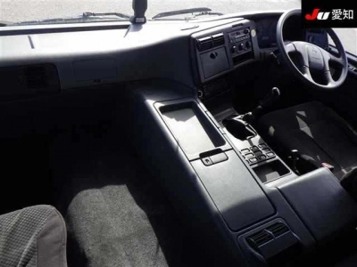 MITSUBISHI FUSO SUPER GREAT