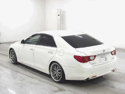 TOYOTA MARK X