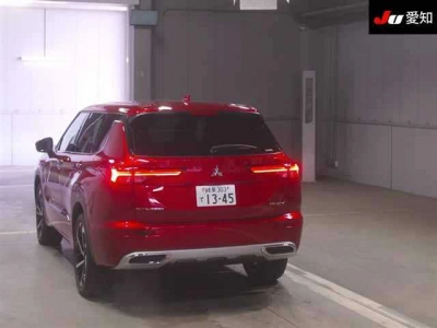 MITSUBISHI OUTLANDER PHEV