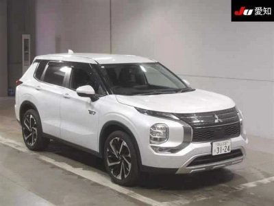 MITSUBISHI OUTLANDER PHEV