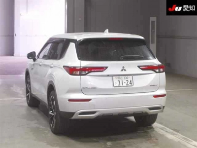MITSUBISHI OUTLANDER PHEV