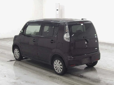 SUZUKI MRWAGON