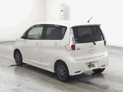 MITSUBISHI EK CUSTOM
