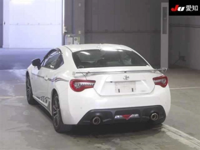 TOYOTA 86