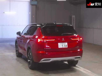 MITSUBISHI OUTLANDER PHEV