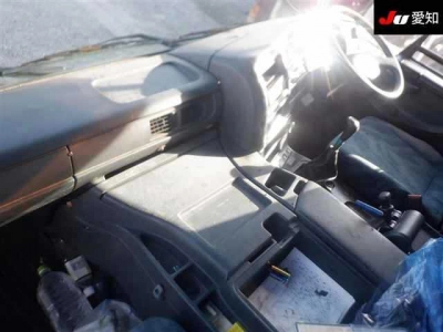 NISSAN DIESEL (UD) BIG THUMB