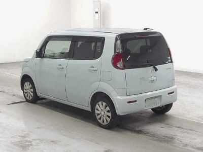 SUZUKI MRWAGON