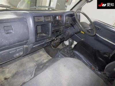 DAIHATSU DELTA TRUCK