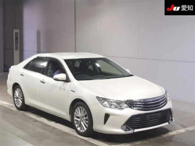 TOYOTA CAMRY