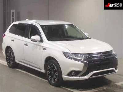 MITSUBISHI OUTLANDER PHEV