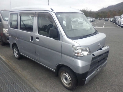 DAIHATSU HIJET CARGO