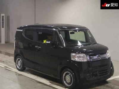 HONDA N-BOX SLASH
